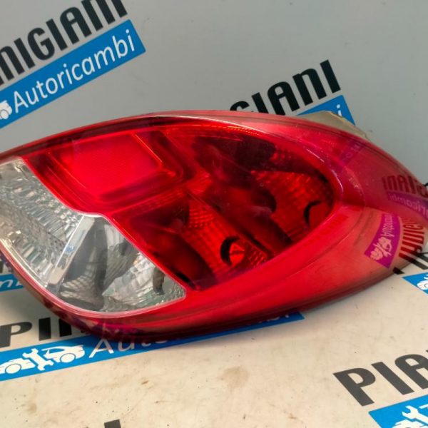 Faro Posteriore Destro Hyundai i20 2012