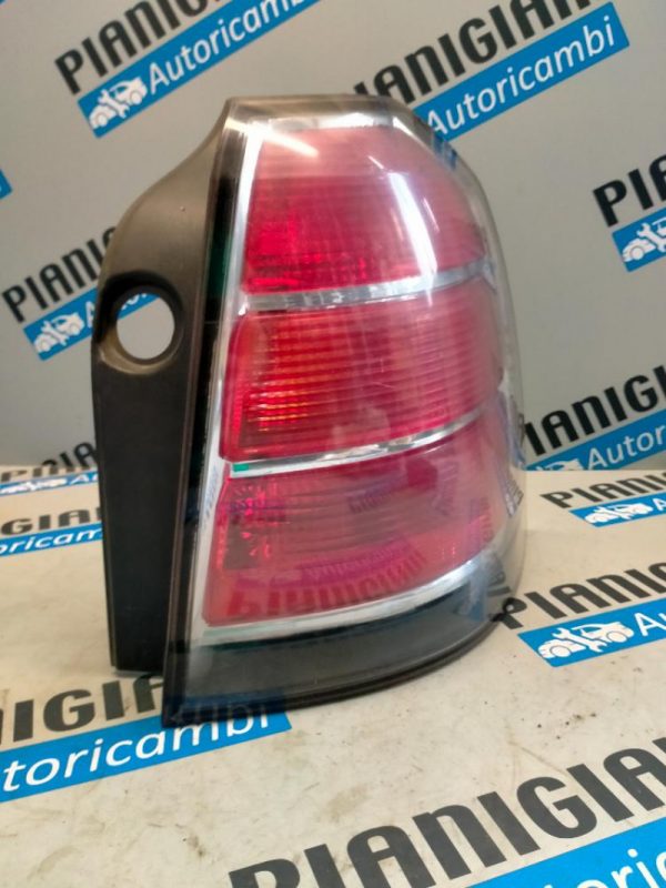 Faro Posteriore Destro Opel Zafira B 2006