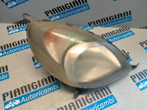 Faro Anteriore Destro Toyota Yaris Verso 2002