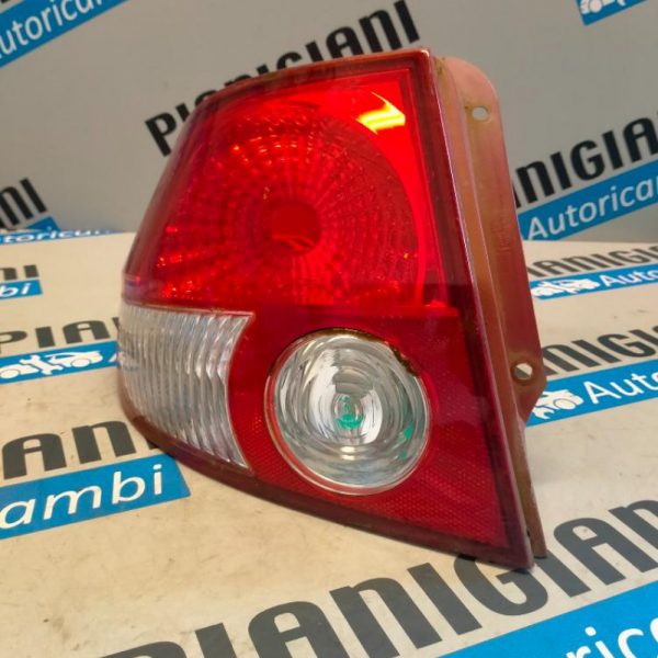 Faro Posteriore Sinistro Hyundai i10 2009