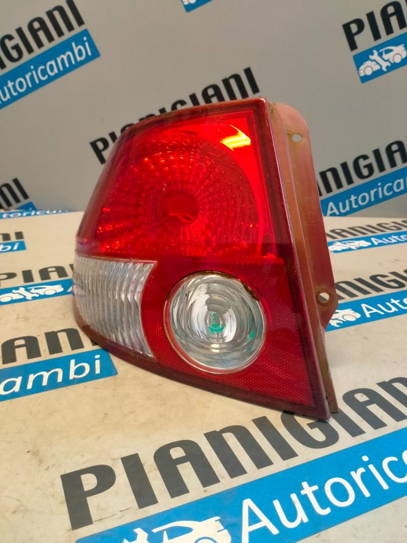 Faro Posteriore Sinistro Hyundai i10 2009