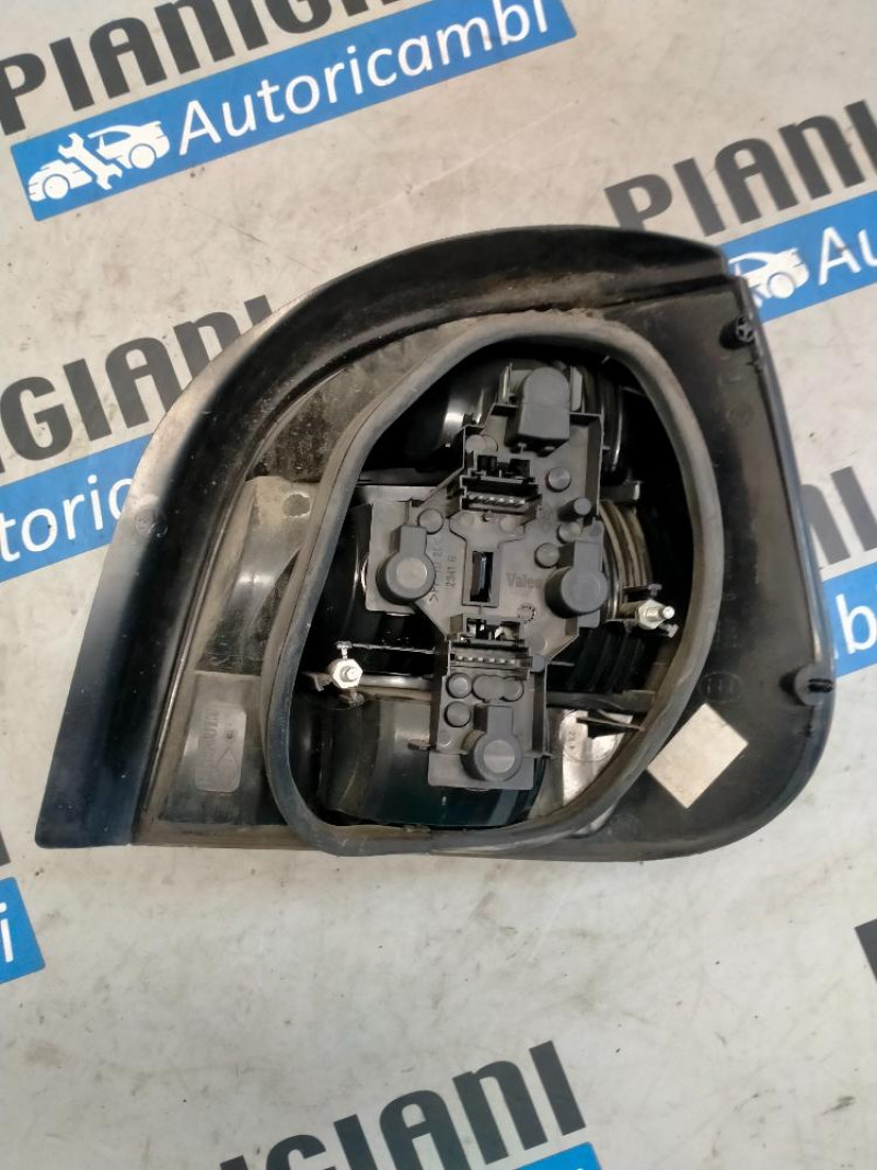 Faro Posteriore Sinistro Renault Scenic 2001