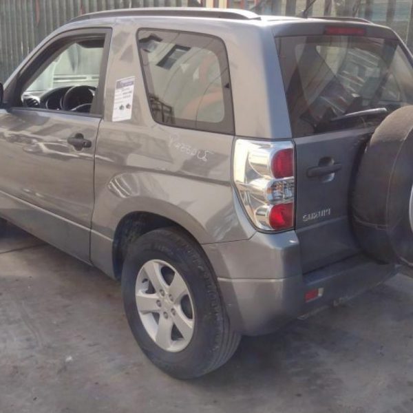 Suzuki Grand Vitara 2006 solo per ricambi