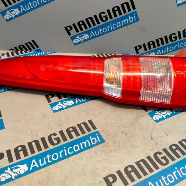 Faro Posteriore Sinistro Fiat Panda 2003