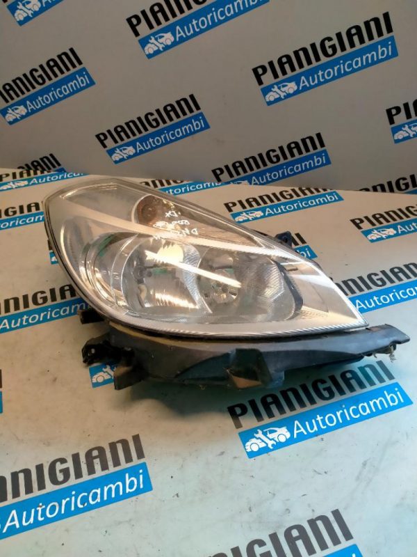 Faro Anteriore Destro Renault Clio 2008