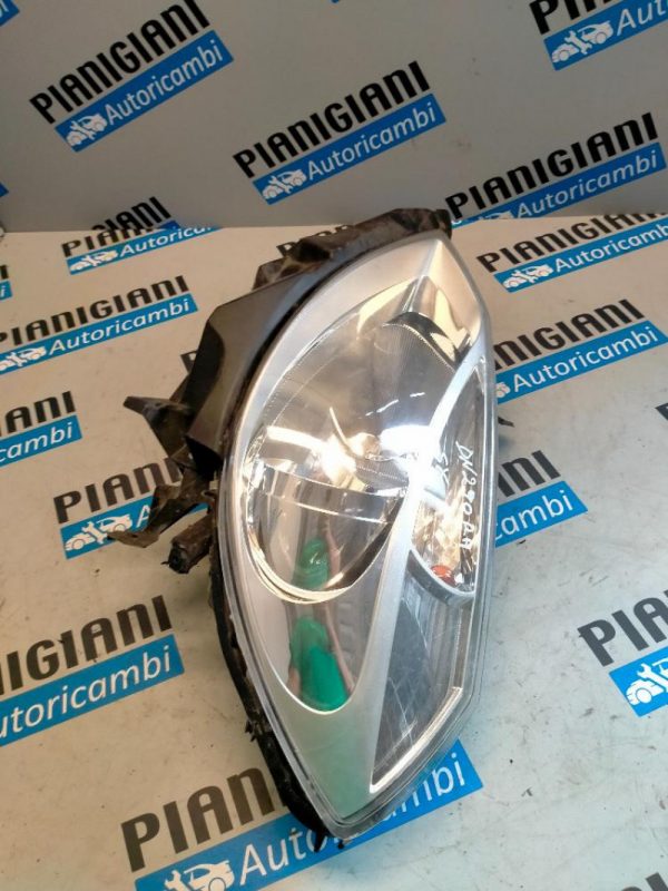 Faro Anteriore Destro Renault Clio 2008