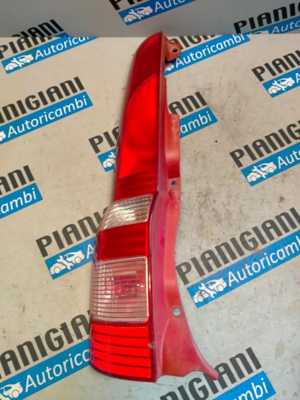 Faro Posteriore Sinistro Fiat Panda 2004