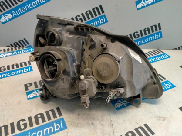 Faro Anteriore Sinistro Renault Clio 2005