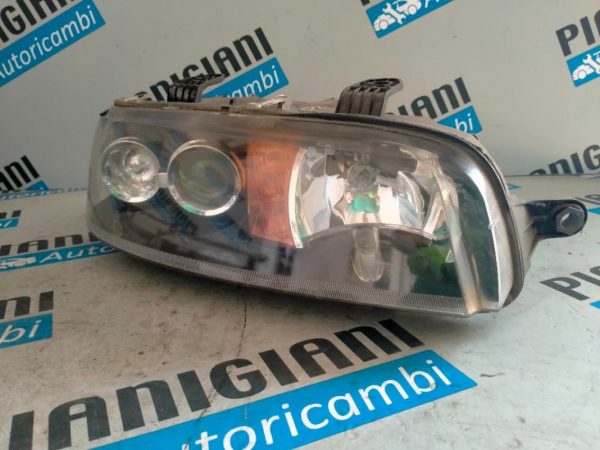 Faro Anteriore Destro Fiat Punto 2002