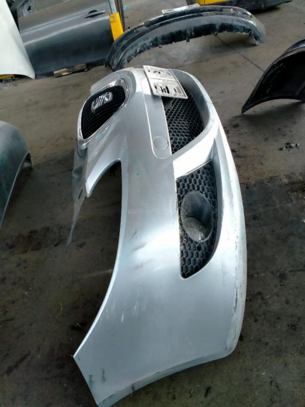 Paraurti Anteriore Seat Leon 2009