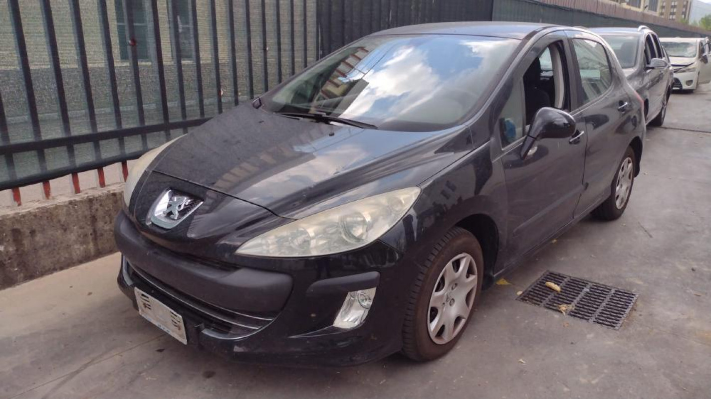 Peugeot 308 2008 solo per ricambi