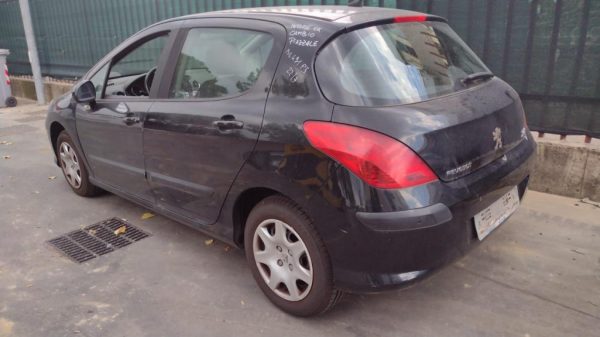 Peugeot 308 2008 solo per ricambi