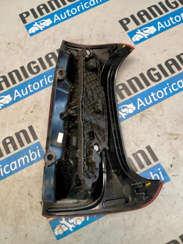 Faro Posteriore Sinistro Fiat Panda 2023