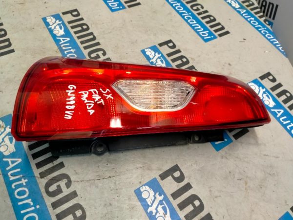 Faro Posteriore Sinistro Fiat Panda 2023