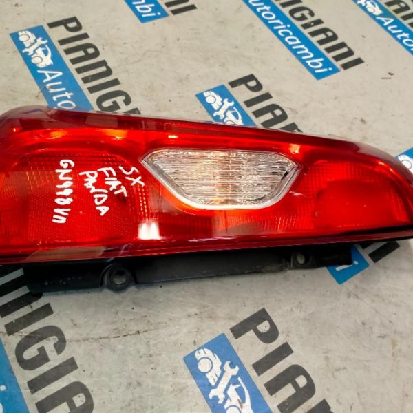 Faro Posteriore Sinistro Fiat Panda 2023