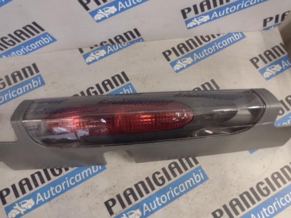 Faro Posteriore Destro Renault Trafic 2003