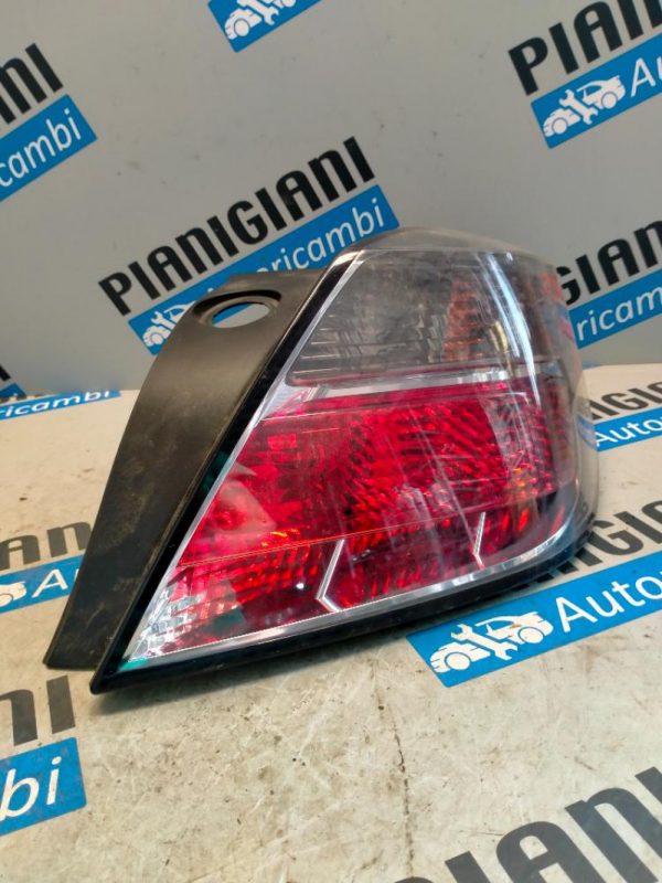 Faro Posteriore Destro Opel Astra GTC 2008