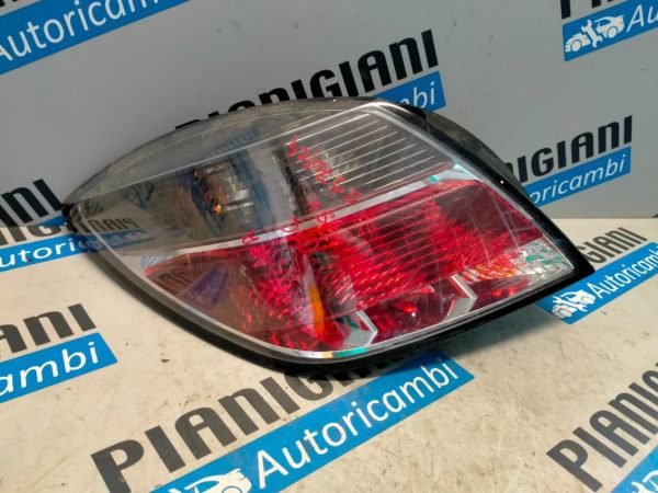 Faro Posteriore Sinistro Opel Astra GTC 2008