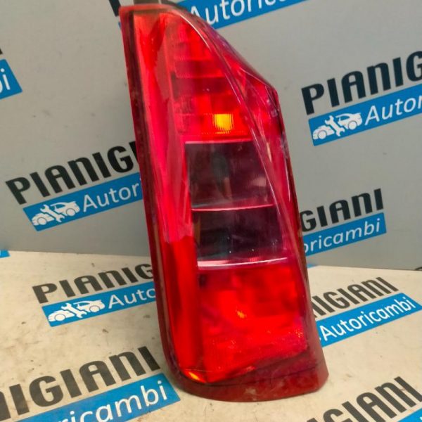 Faro Posteriore Sinistro Lancia Musa 2007