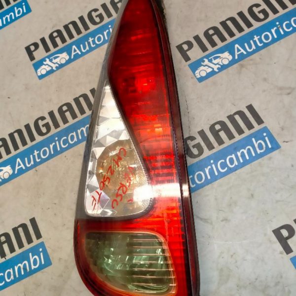 Faro Posteriore Sinistro Toyota Yaris Verso 2004