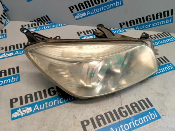 Faro Anteriore Destro Toyota Rav4 2008