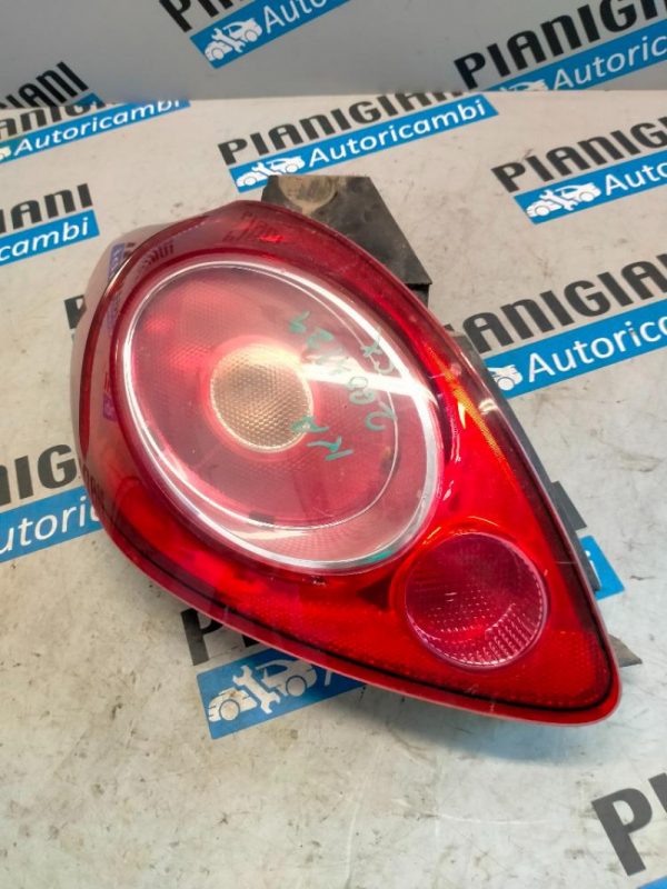 Faro Posteriore Sinistro Ford KA 2011