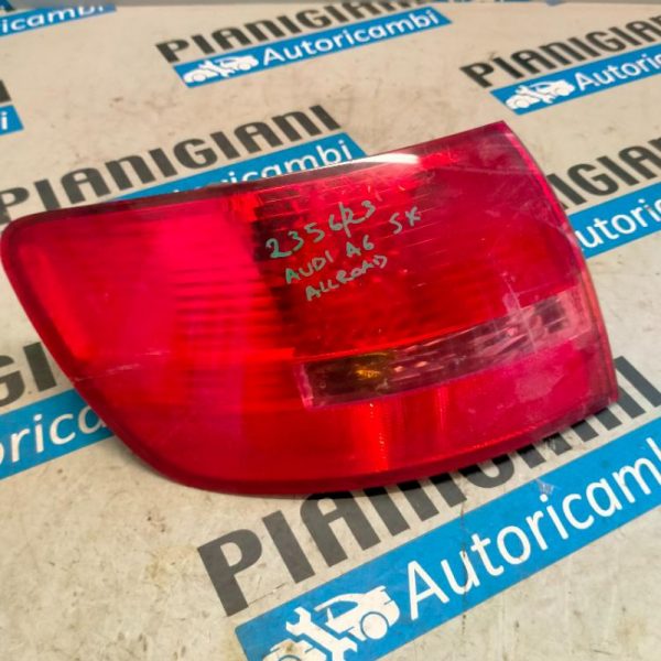 Faro Posteriore Esterno Sinistro Audi A6 All-Road SW 2008