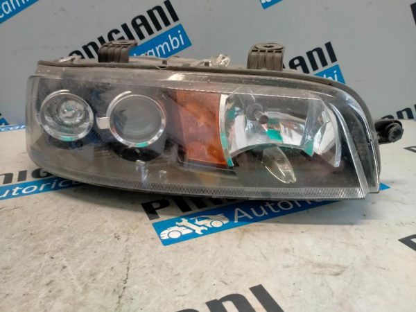 Faro Anteriore Destro Fiat Punto 2000