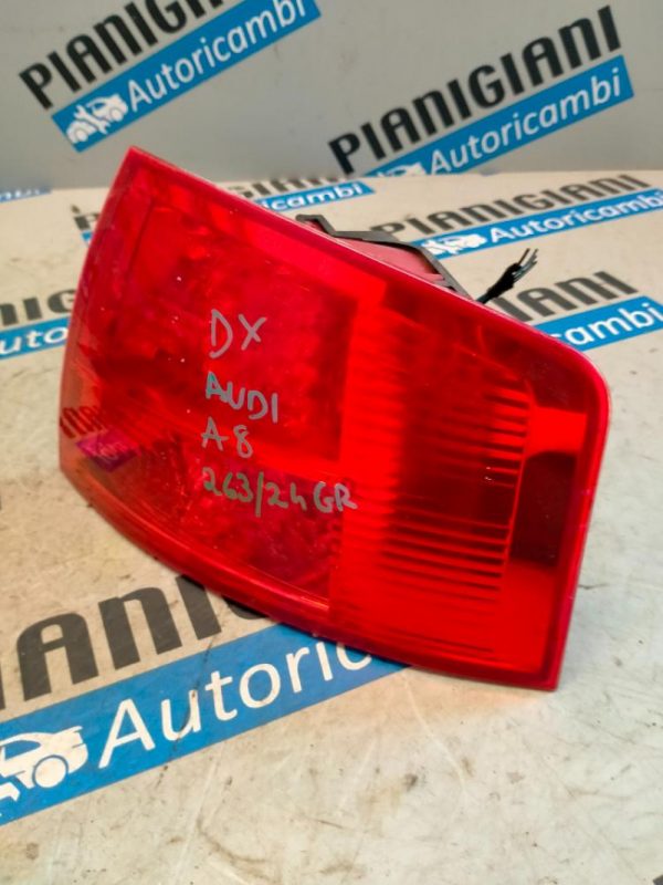 Faro Posteriore Destro Audi A8 2005