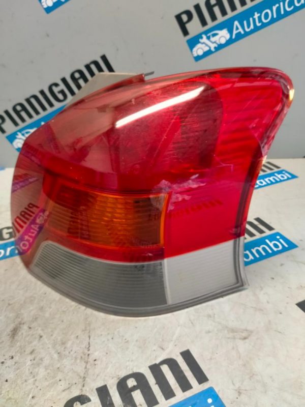 Faro Posteriore Destro Toyota Yaris 2009