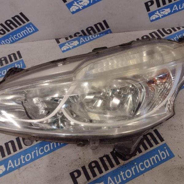 Faro Anteriore Sinistro Peugeot 208 2013