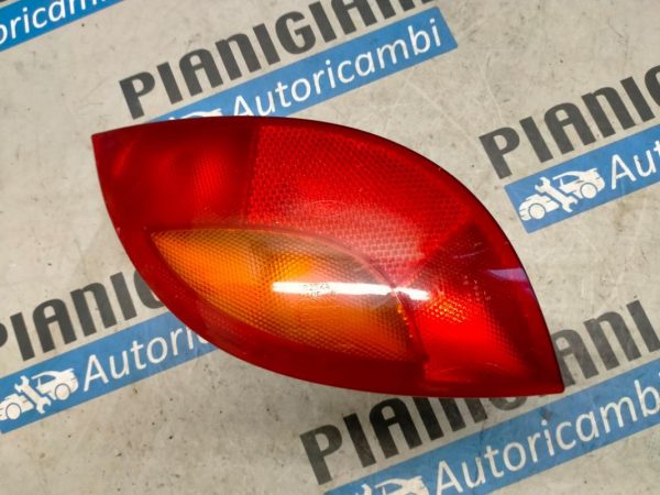 Faro Posteriore Sinistro Ford Ka 2002