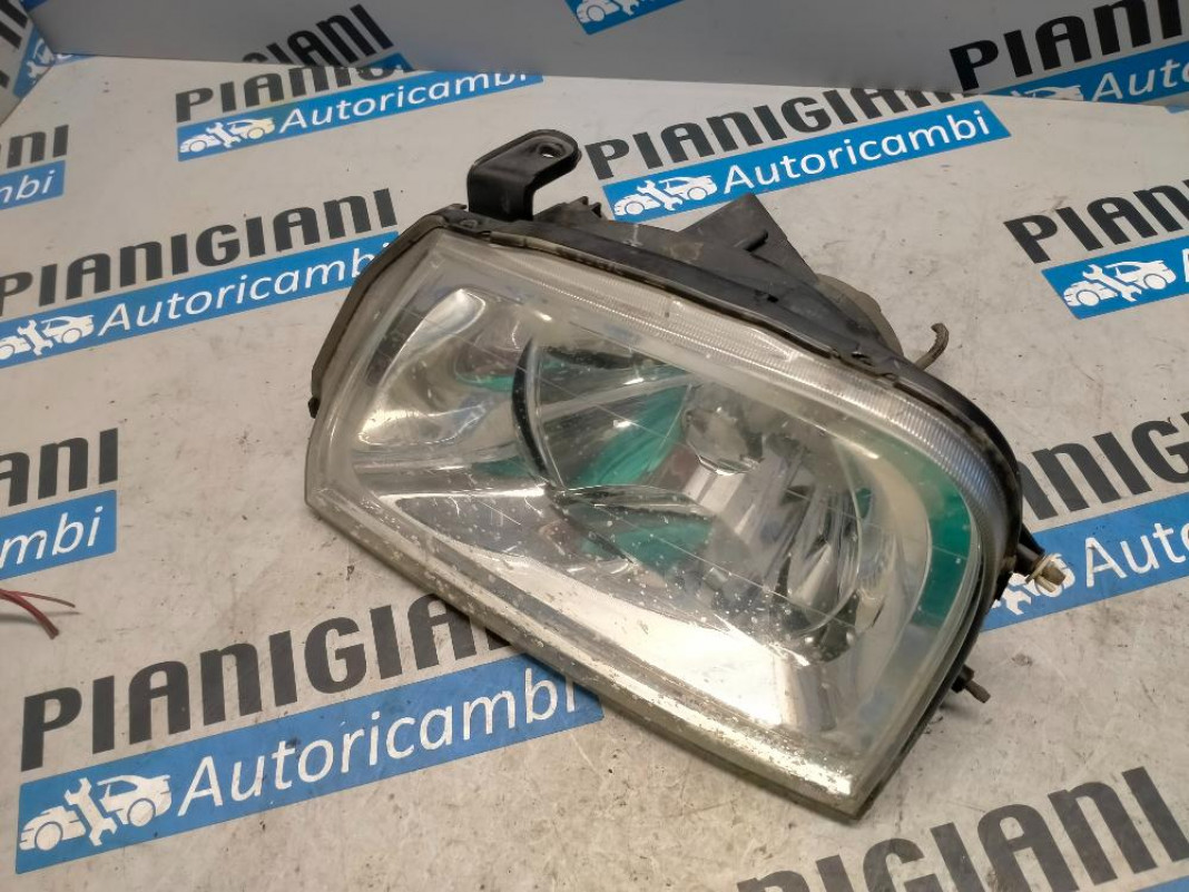 Faro Anteriore Sinistro Mitsubishi L200 1999