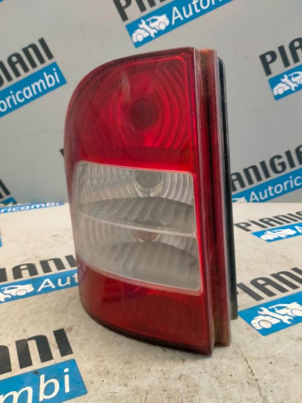 Faro Posteriore Sinistro Fiat Strada 2007