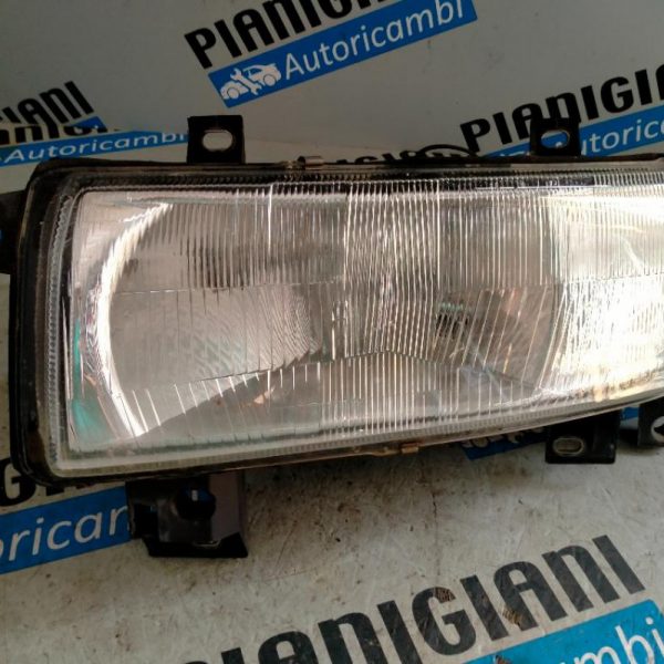 Faro Anteriore Sinistro Renault Master 2002