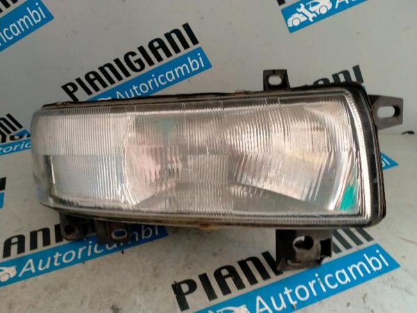 Faro Anteriore Destro Renault Master 2002