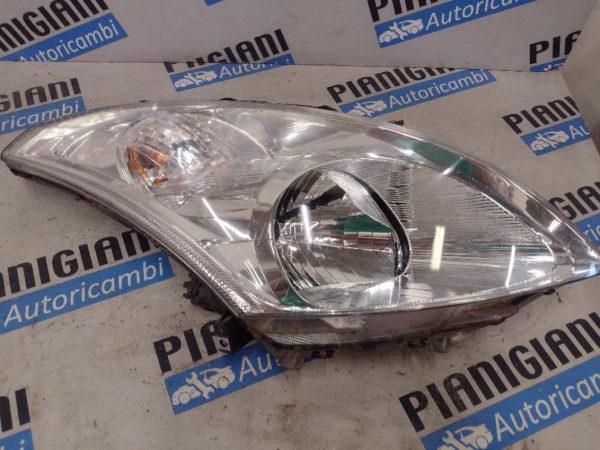 Faro Anteriore Destro Suzuki Swift 2011