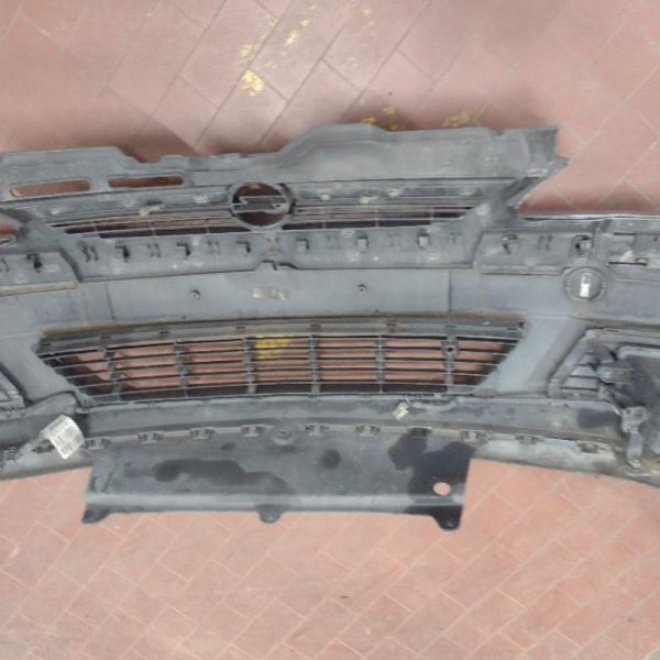 Paraurti Anteriore Opel Corsa C 2005