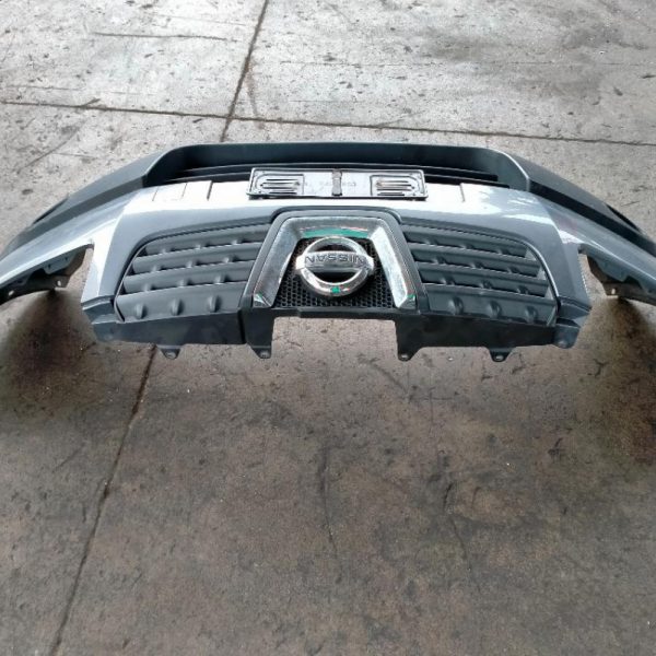 Paraurti Anteriore Nissan Qashqai 2007