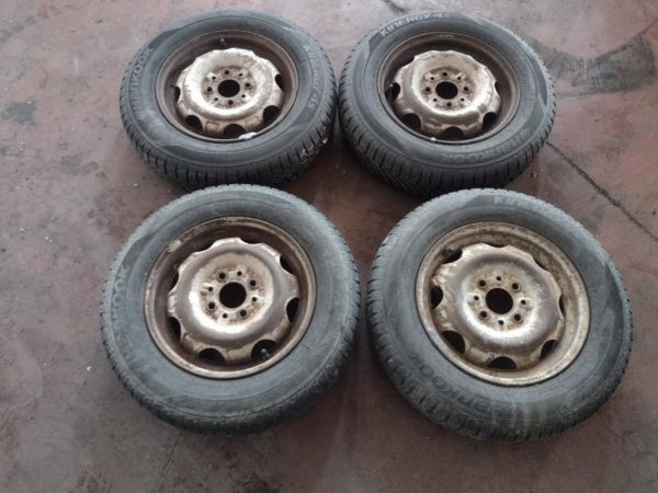 4 gomme con cerchi Fiat panda 4×4145/80 R13 75 T Hankook