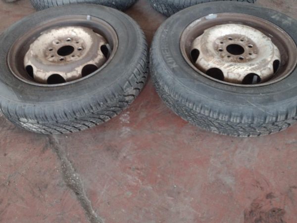 4 gomme con cerchi Fiat panda 4×4145/80 R13 75 T Hankook