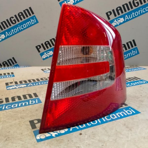 Faro Posteriore Destro Skoda Octavia 2006