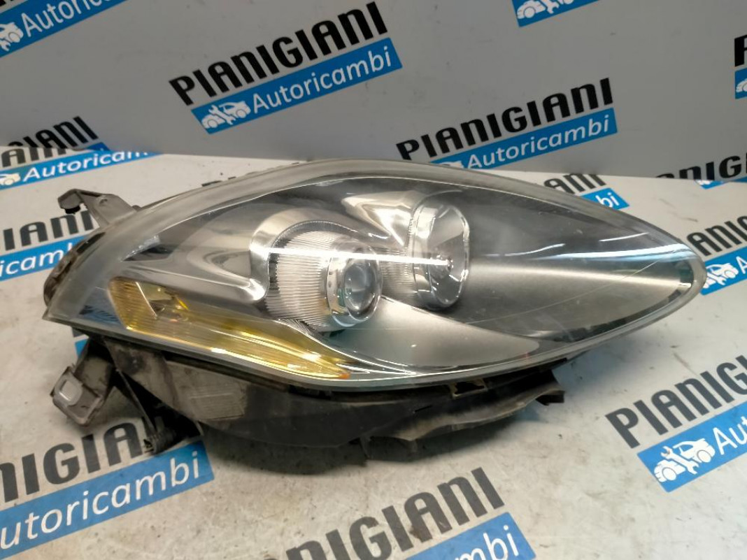 Faro Anteriore Destro Fiat Croma 2010