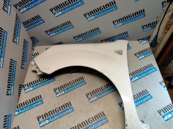 Parafango Anteriore Sinistro Renault Kangoo 2012