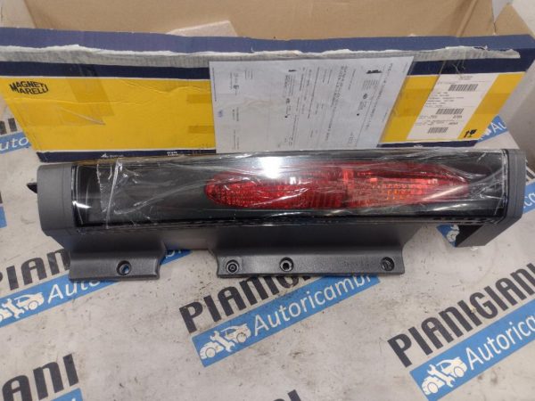 Faro Posteriore Destro Nissan Primastar 260 gradi NUOVO