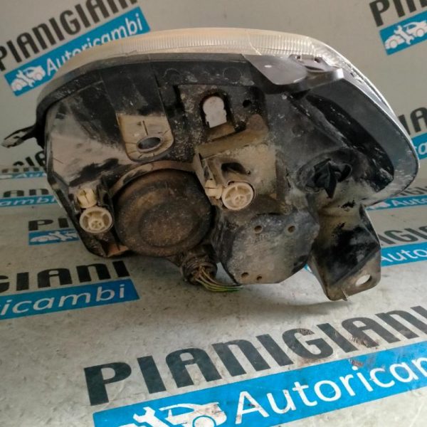 Faro Anteriore Destro Fiat Punto 2017