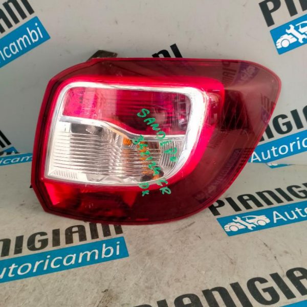 Faro Posteriore Destro Dacia Sandero 2015