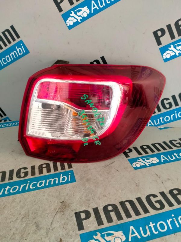 Faro Posteriore Destro Dacia Sandero 2015