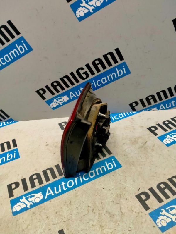 Faro Posteriore Interno Destro Volkswagen Touareg 2007