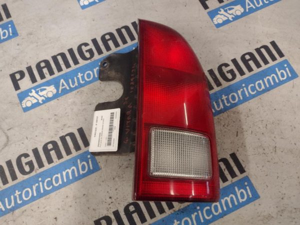 Faro Posteriore Destro Suzuki Grand Vitara 2004